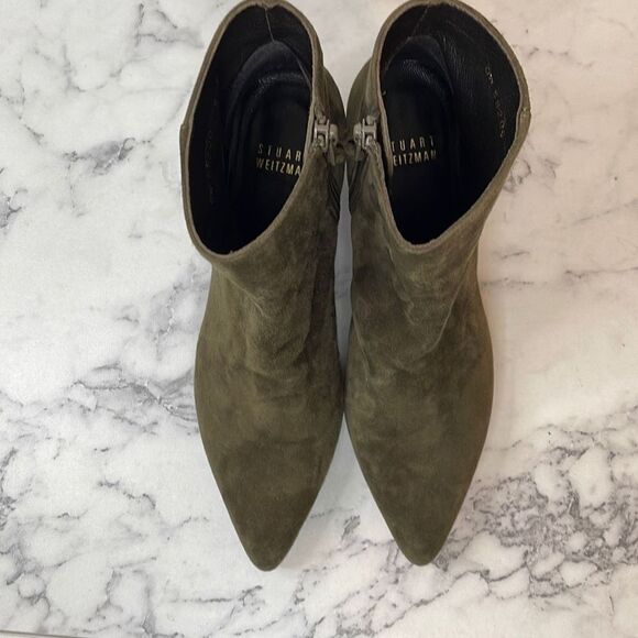 Stuart Weitzman Khaki Green Suede Booties 5 - Picture 2 of 10